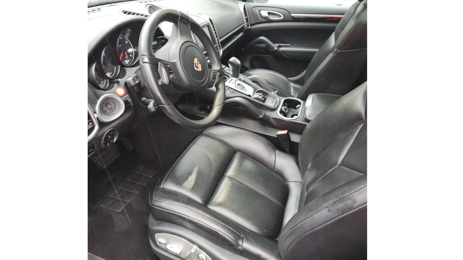 Standard Interior Detail