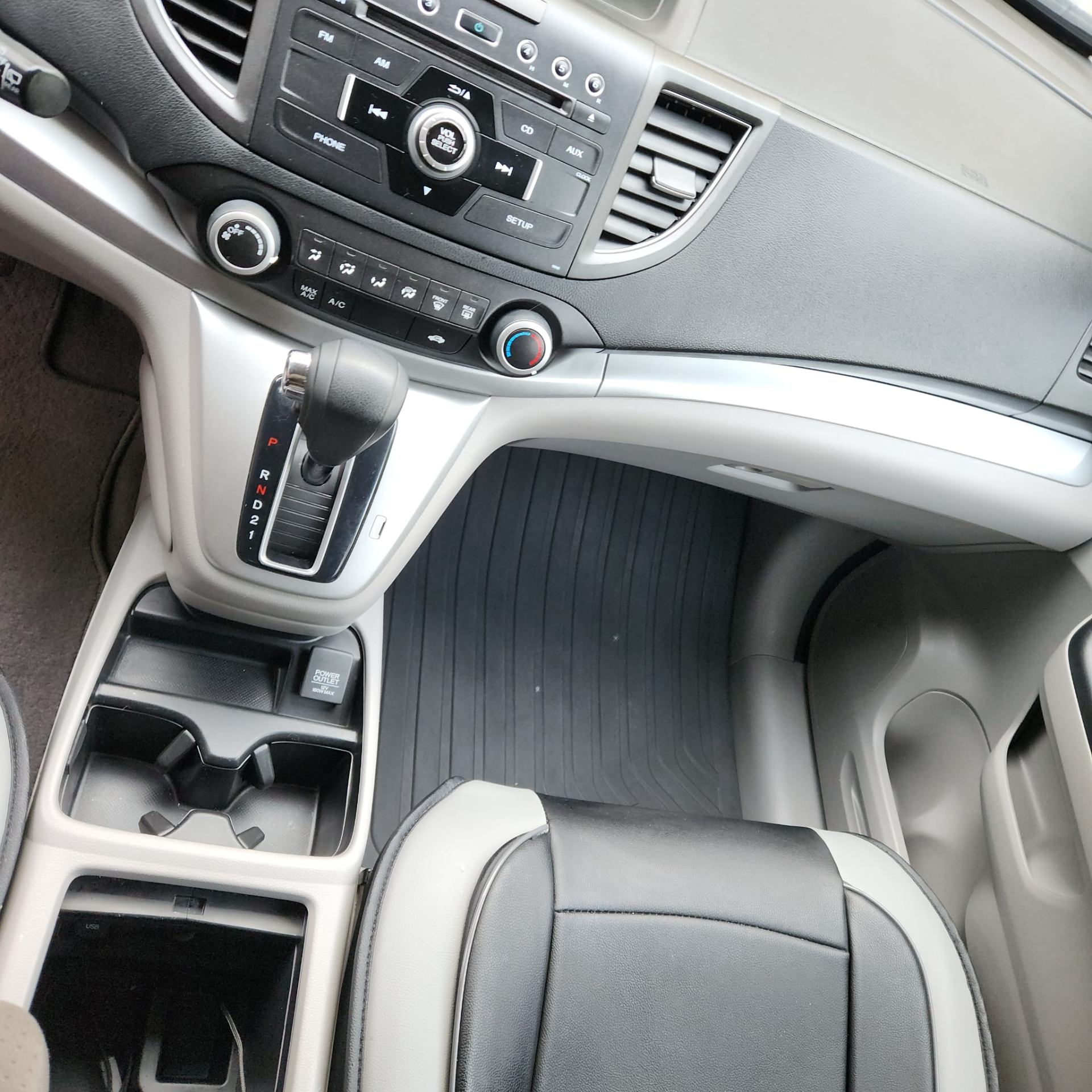 Honda CR-V center console and dashboard detail